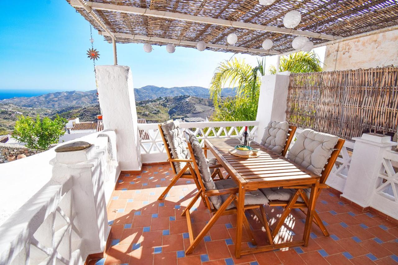 Casa Jazmin, Frigiliana Traditional Townhouse With Great Views Hansonholiday Rentals Luaran gambar
